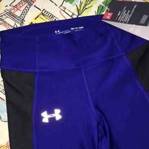 NWT Under Armour UA HeatGear Capri Tights